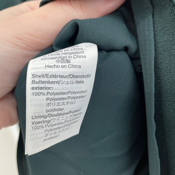J. Crew Dark Emerald Green Button Detail Feminine Blouse Women’s Size 00 - Picture 4 of 6